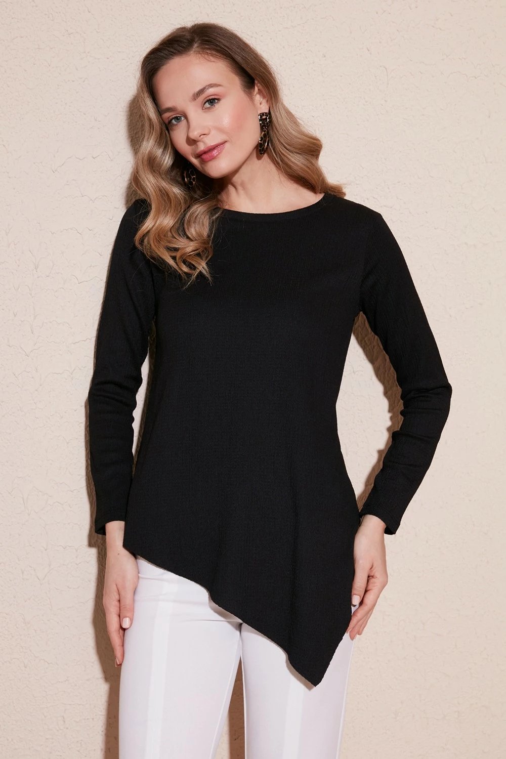 Bluzë për femra Lela, Asymmetric Blouse