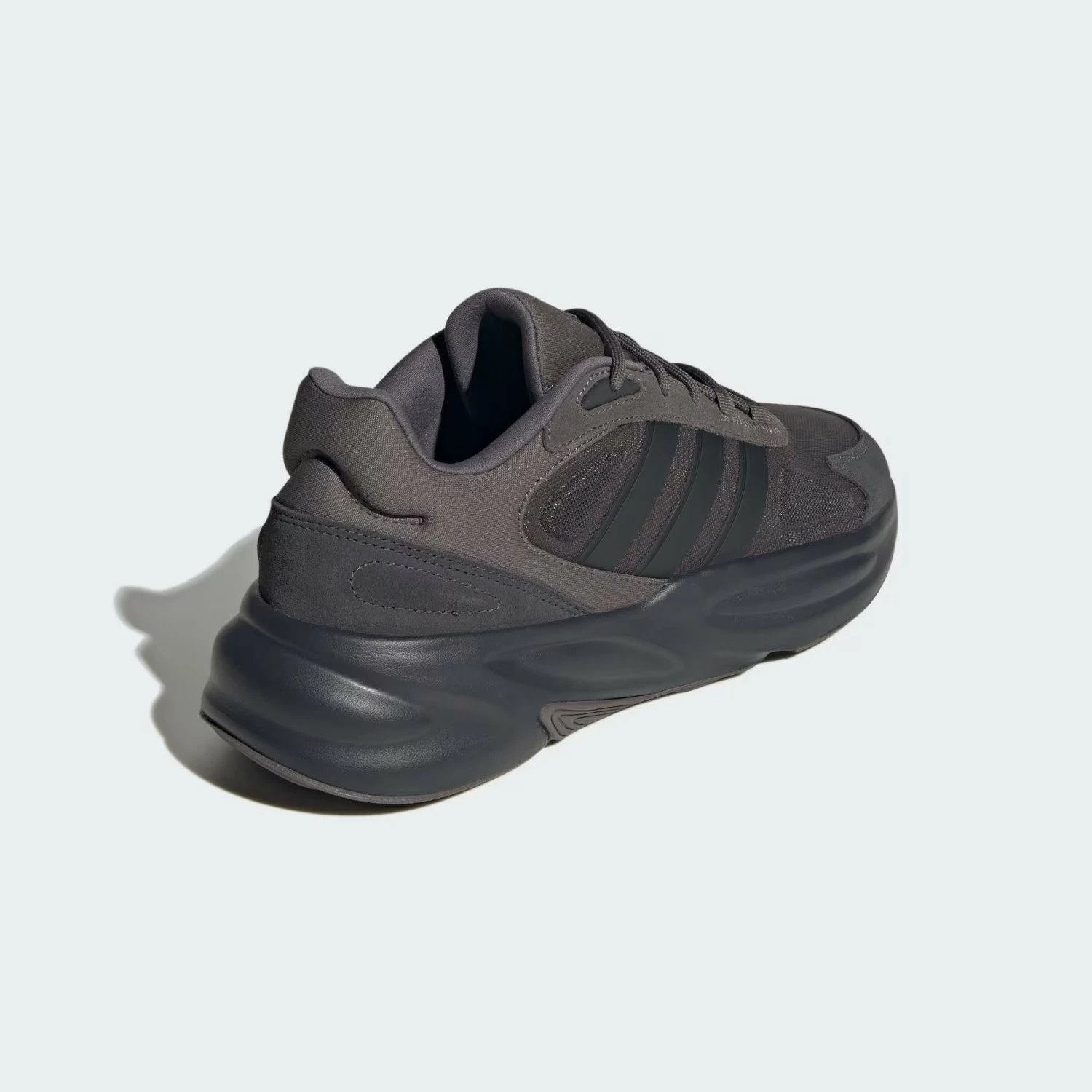 Atlete për meshkuj adidas Ozelle IG5984, anthracite