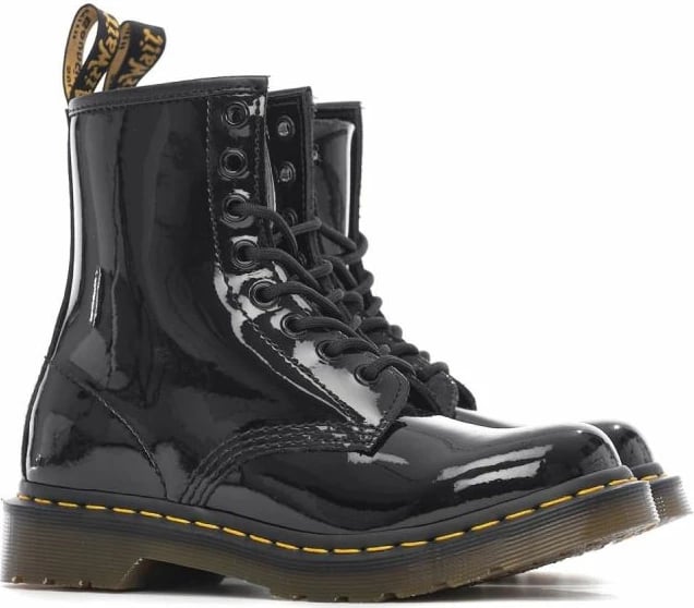 Çizme Dr Martens, të zeza