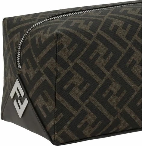 Beauty Case Fendi, kafe